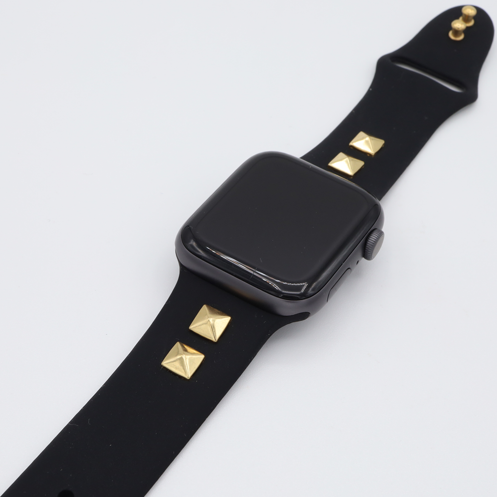 Pyramid Stud Silicone Apple Watch Band - Memebands