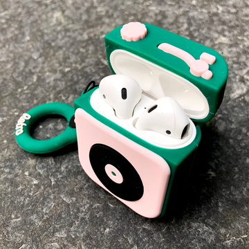 Pine Turntable AirPods Case with Ring - Memebands